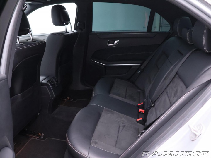 Mercedes-Benz E 2,1 220d 125kW 4Matic LED 2016