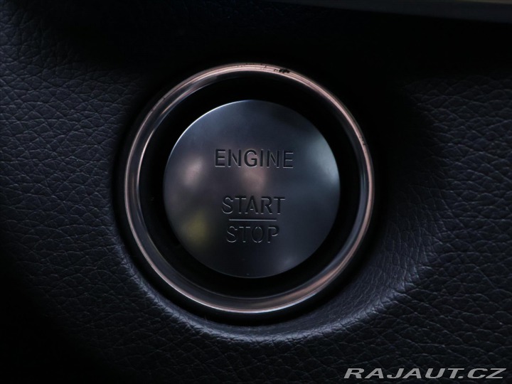 Mercedes-Benz E 2,1 220d 125kW 4Matic LED 2016