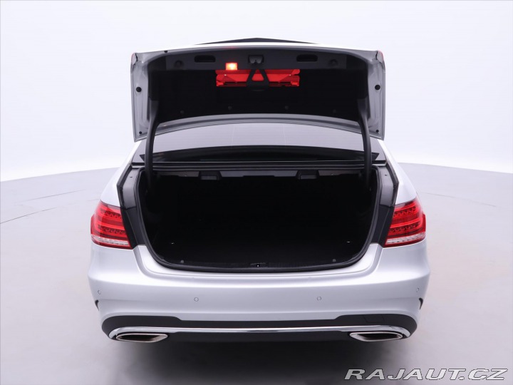 Mercedes-Benz E 2,1 220d 125kW 4Matic LED 2016