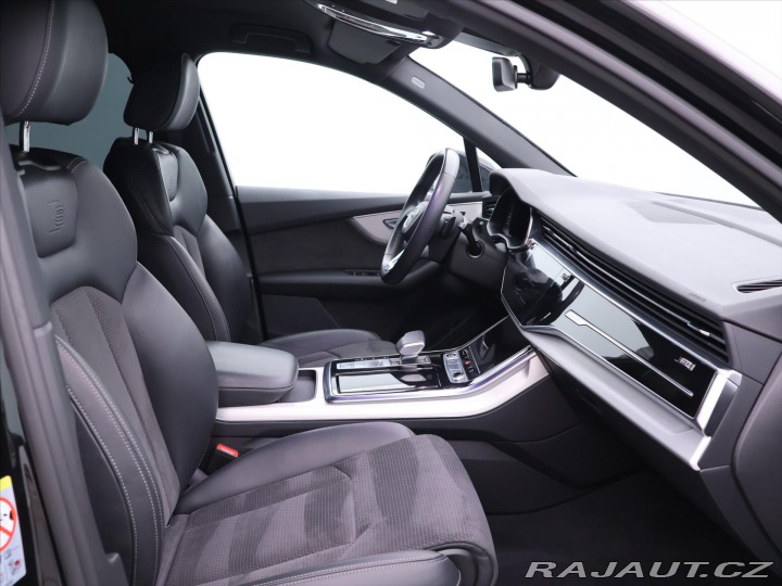 Audi Q7 3,0 TDI 210kW S-line CZ 1 2022