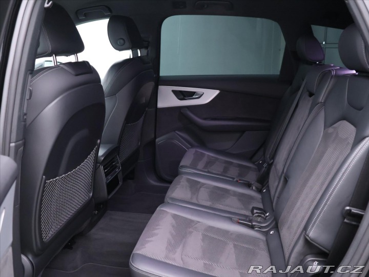 Audi Q7 3,0 TDI 210kW S-line CZ 1 2022