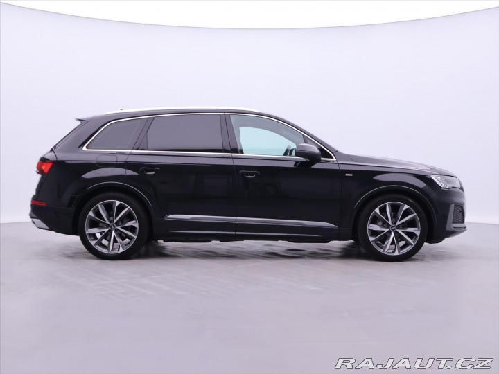 Audi Q7 3,0 TDI 210kW S-line CZ 1 2022
