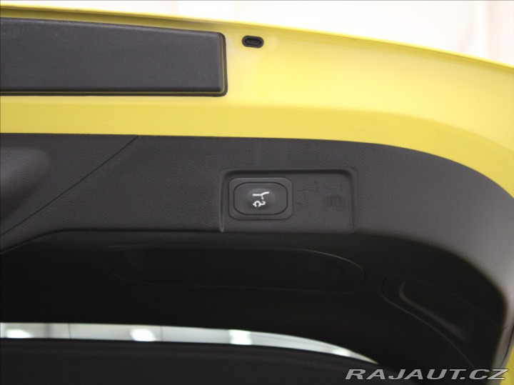 Ford Puma 0,1 43kWh Puma BEZKLÍČ 36 2025