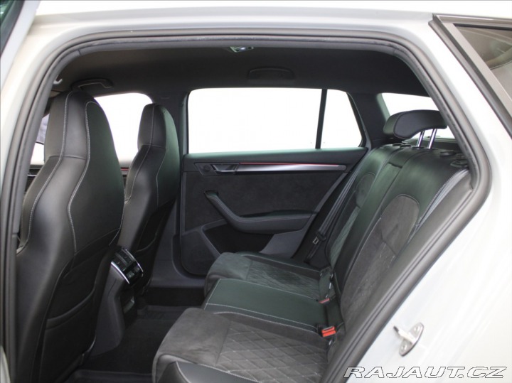 Škoda Superb 2,0 TDi 147kW Sportline D 2022