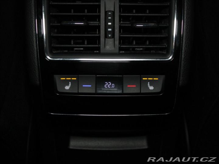 Škoda Superb 2,0 TDi 147kW Style 1.maj 2022