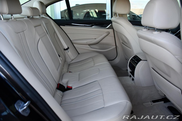 BMW 5 540i xD LUXURY LINE HUD 2017