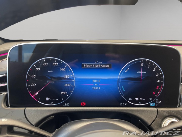 Mercedes-Benz E E 300 de 4MATIC kombi 2025