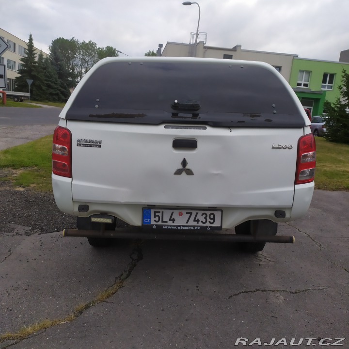 Mitsubishi L200 4N15 2017