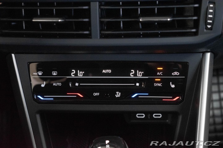 Volkswagen Taigo 1.0 TSI 2xPNEU*REZERVACE* 2022