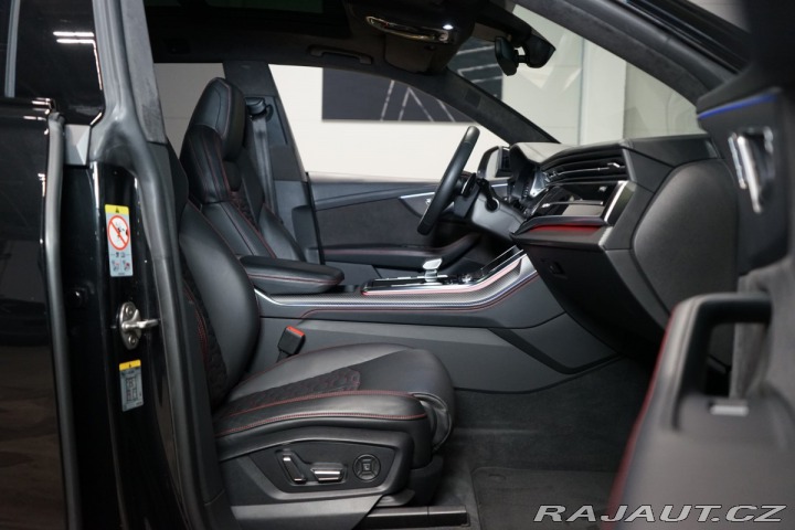 Audi RS Q8 CERAMIC*MASÁŽ*305 km/h*PA 2022