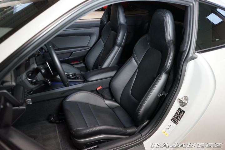 Porsche 911 GTS*PCCB*360*SPORT-DESIGN 2022