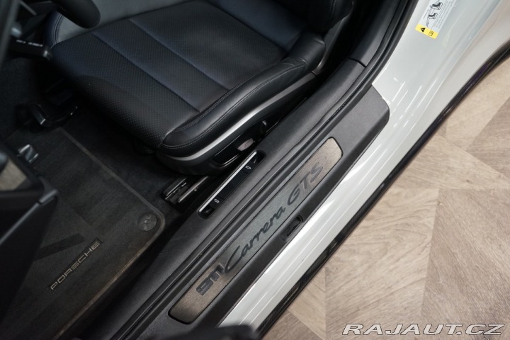 Porsche 911 GTS*PCCB*360*SPORT-DESIGN 2022