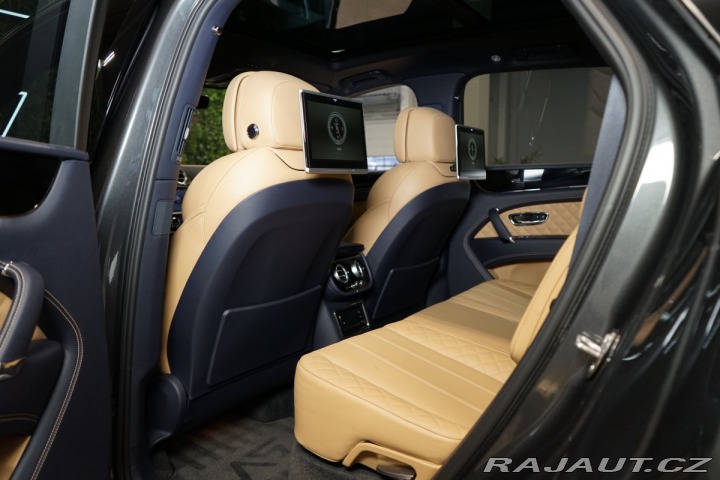 Bentley Bentayga HUD*PANO*MASÁŽ*TAŽNÉ*TV 2016