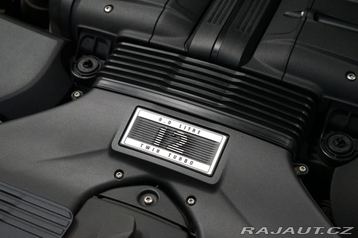 Bentley Bentayga HUD*PANO*MASÁŽ*TAŽNÉ*TV 2016