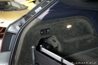 Bentley Bentayga HUD*PANO*MASÁŽ*TAŽNÉ*TV 2016