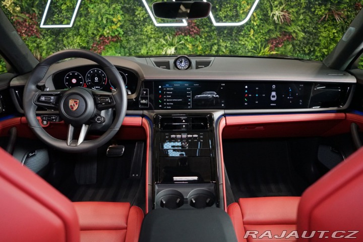Porsche Panamera GTS*PCCB*BURM*HUD*MASÁŽ 2025