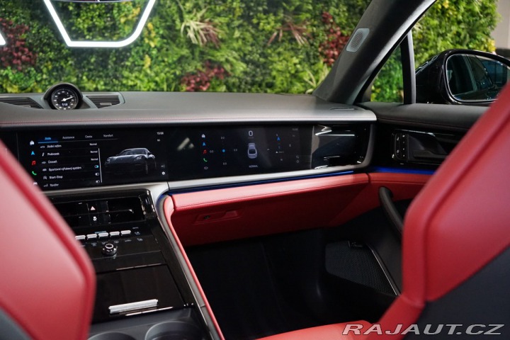 Porsche Panamera GTS*PCCB*BURM*HUD*MASÁŽ 2025