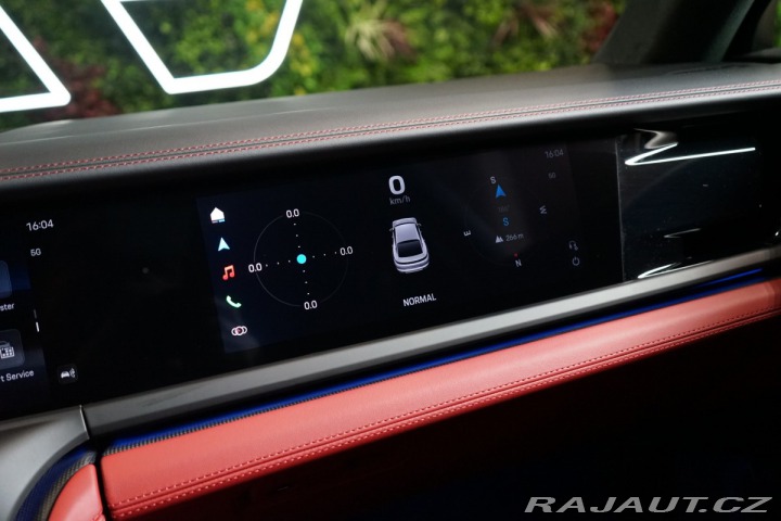 Porsche Panamera GTS*PCCB*BURM*HUD*MASÁŽ 2025