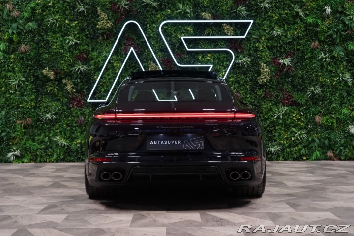 Porsche Panamera GTS*PCCB*BURM*HUD*MASÁŽ 2025