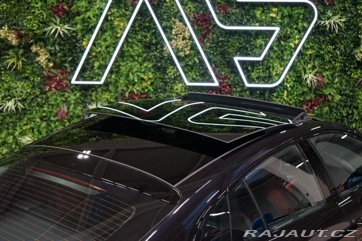 Porsche Panamera GTS*PCCB*BURM*HUD*MASÁŽ 2025