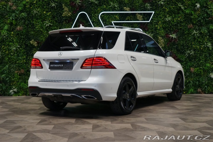 Mercedes-Benz GLE 350d*4M*AMG*TAŽNÉ*CARPLAY 2018