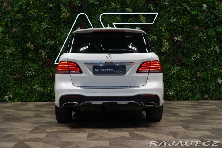 Mercedes-Benz GLE 350d*4M*AMG*TAŽNÉ*CARPLAY 2018