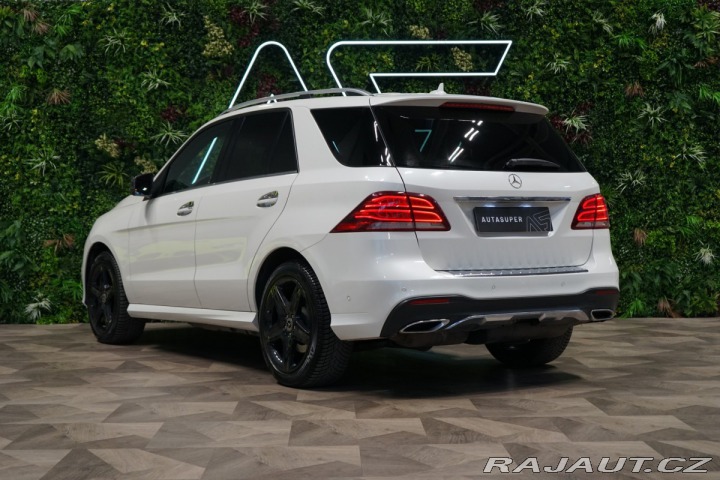 Mercedes-Benz GLE 350d*4M*AMG*TAŽNÉ*CARPLAY 2018