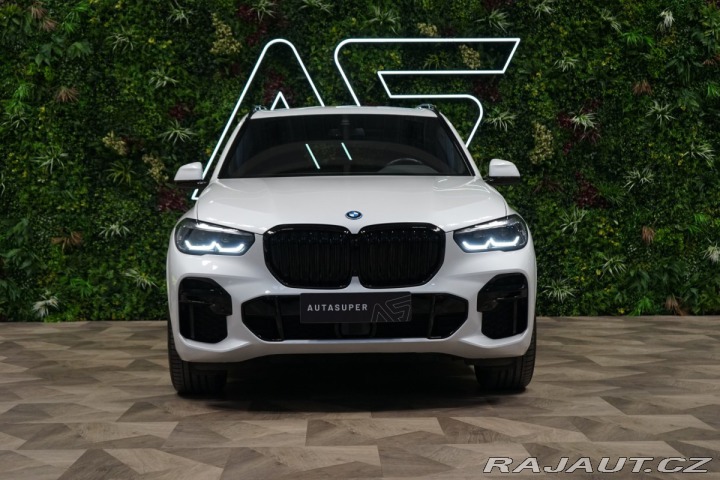 BMW X5 45e*xDRIVE*H/K*VZDUCH* 2023