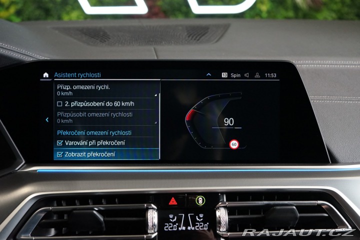 BMW X5 45e*xDRIVE*H/K*VZDUCH* 2023