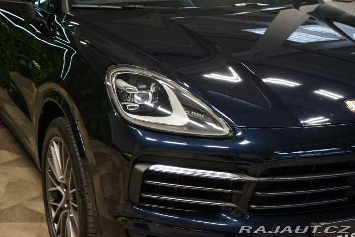 Porsche Cayenne E-HYBRID*360*PANO*TAŽ*PAS 2022