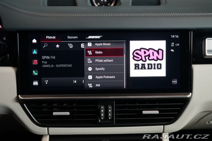 Porsche Cayenne E-HYBRID*360*PANO*TAŽ*PAS 2022