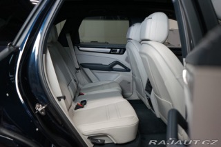 Porsche Cayenne E-HYBRID*360*PANO*TAŽ*PAS 2022