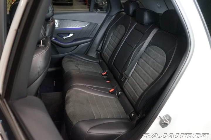 Mercedes-Benz GLC 220d*4M*AMG*PANO*360*TAŽ* 2021