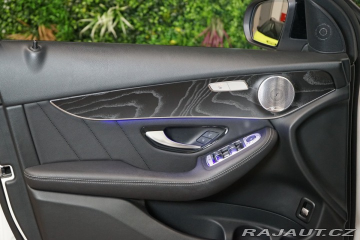 Mercedes-Benz GLC 220d*4M*AMG*PANO*360*TAŽ* 2021