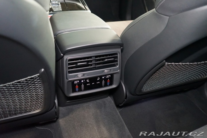 Audi Q8 QUATTRO*OLED*NEZ.TOP*ACC 2024