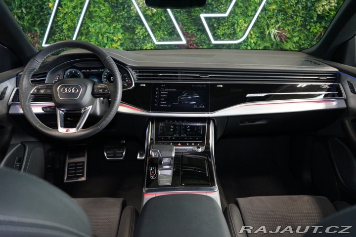 Audi Q8 QUATTRO*OLED*NEZ.TOP*ACC 2024