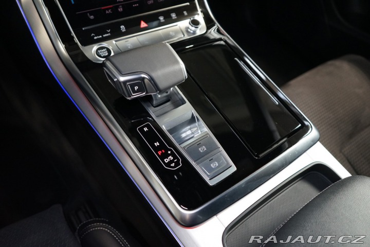 Audi Q8 QUATTRO*OLED*NEZ.TOP*ACC 2024