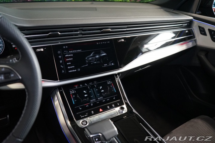 Audi Q8 QUATTRO*OLED*NEZ.TOP*ACC 2024