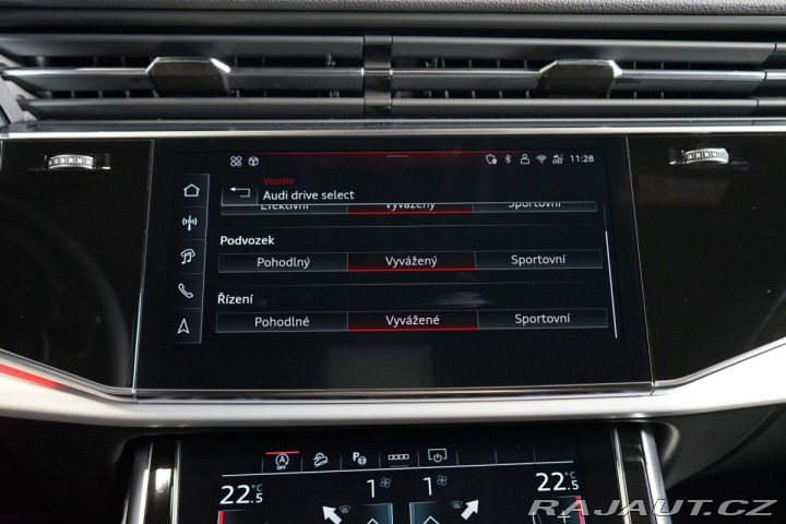 Audi Q8 QUATTRO*OLED*NEZ.TOP*ACC 2024