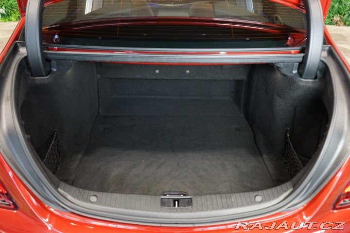 Mercedes-Benz S 4Matic*Masáž*Pano*Kamera 2019