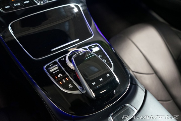 Mercedes-Benz CLS MANUFAKTUR*HUD*VZDUCH*360 2019