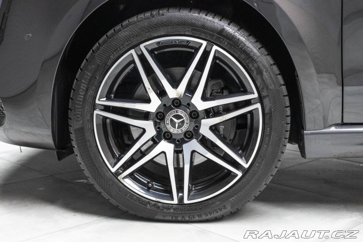 Mercedes-Benz V V 300d 4x4*AMG*TAŽNÉ*N.TO 2020