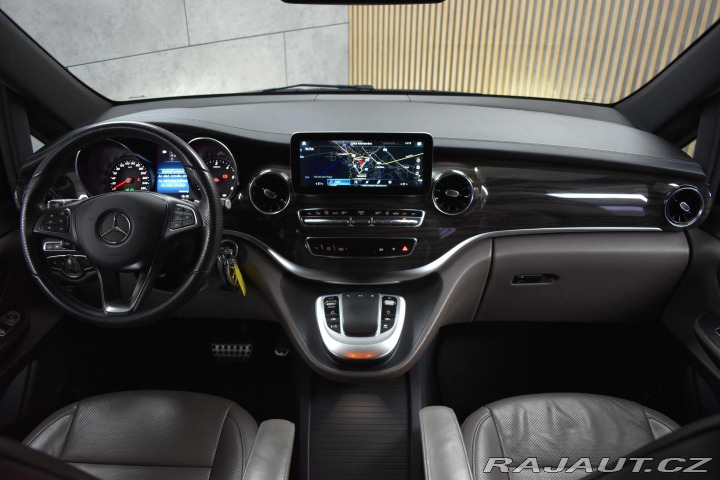 Mercedes-Benz V V 300d REZERVACE 2020