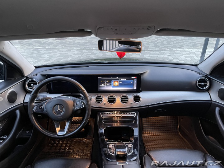 Mercedes-Benz E 213 2016