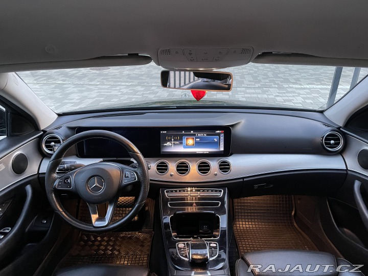 Mercedes-Benz E 213 2016