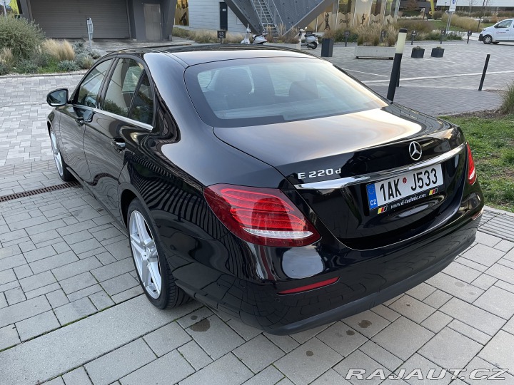 Mercedes-Benz E 213 2016