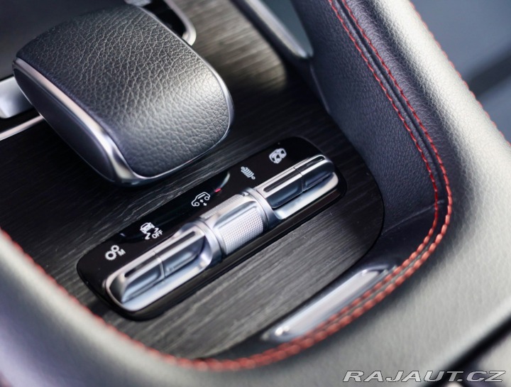 Mercedes-Benz GLE SUV  Mercedes-AMG  53 mHE 2021