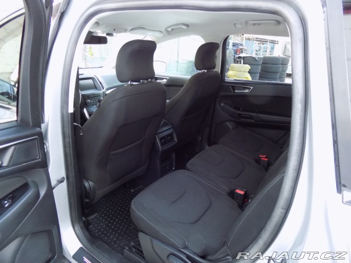 Ford S-MAX 2.0TDCi/Titanium/AT/LED/ 2015