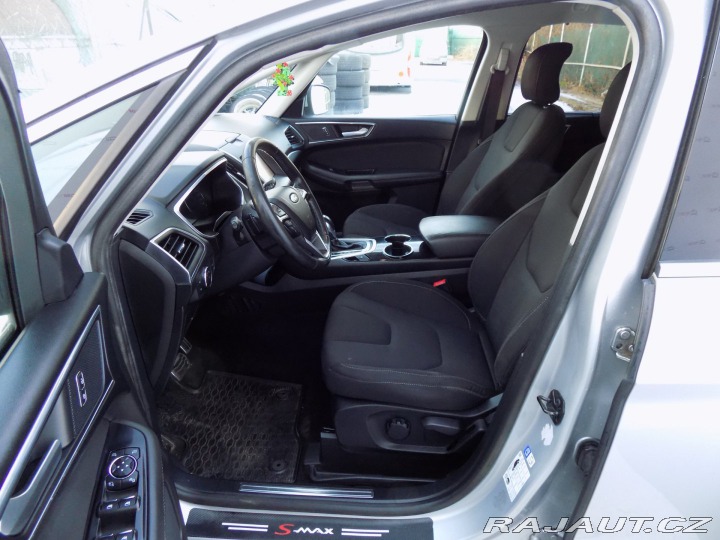 Ford S-MAX 2.0TDCi/Titanium/AT/LED/ 2015