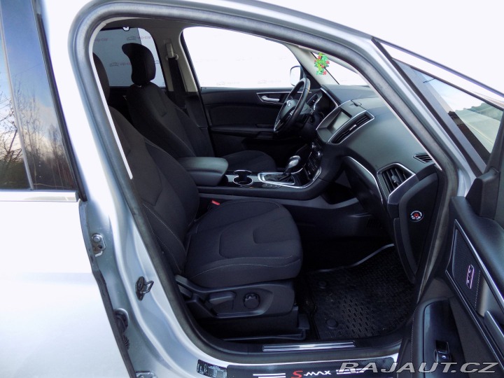 Ford S-MAX 2.0TDCi/Titanium/AT/LED/ 2015